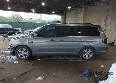 2008 Honda Odyssey Touring from USA, damaged, VIN 5FNRL38948B002110